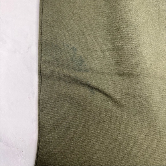 GUC Athena Marie Tummy Control Capri Leggings - Picture 8 of 9